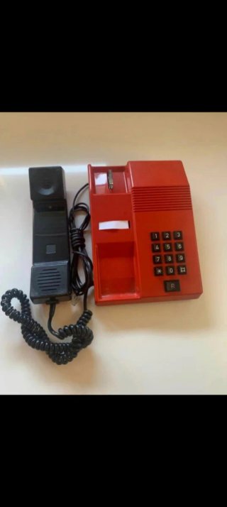 Telefono Antiguo Rojo