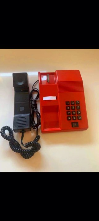 Telefono Antiguo Rojo