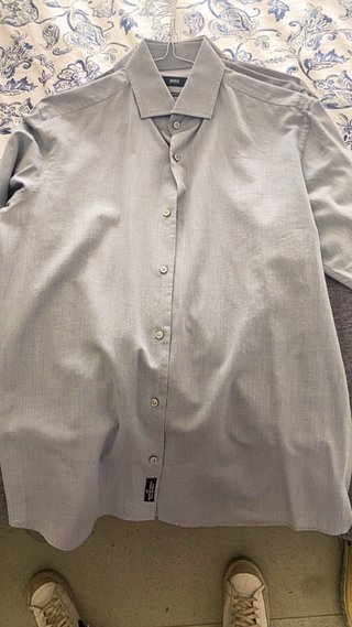 Camisa Boss Gris Talla 39