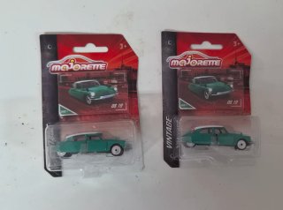 2 Coches Majorette Citroën DS 19 (1/64)