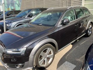 Audi A4 Allroad 2015