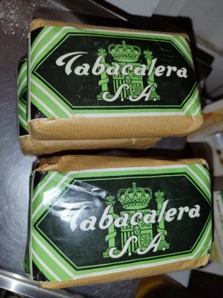 4 Cuarterones de Tabaco Antiguo Tabacalera S.A.