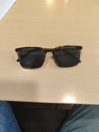 Gafas de sol mujer tortuga y negras