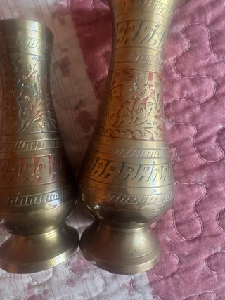 Set di 2 antichi vasi in ottone
