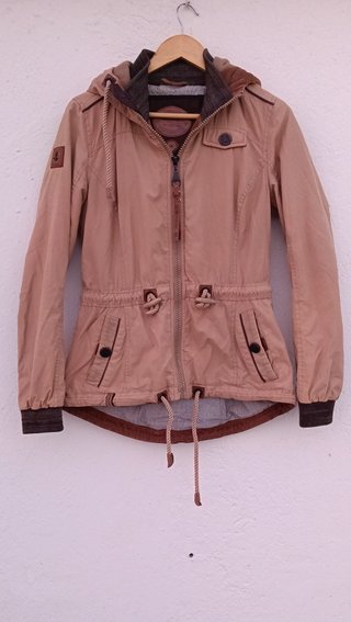 Parka mujer Naketano beis Talla M ideal otoño