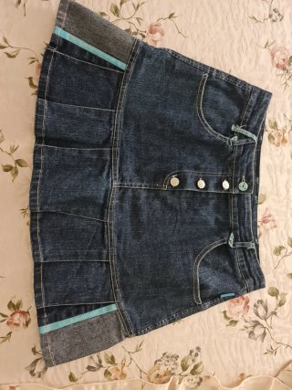 Ropa variada de Talla M y S. Vestidos,vaqueros etc