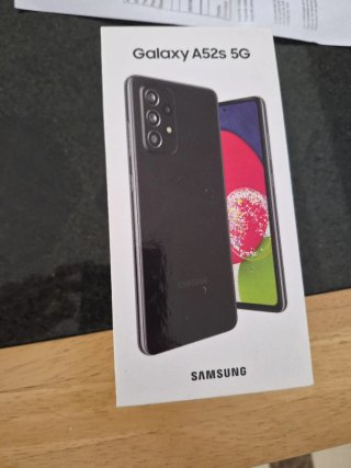 Samsung Galaxy A52s 5G Nero con custodia e cavo