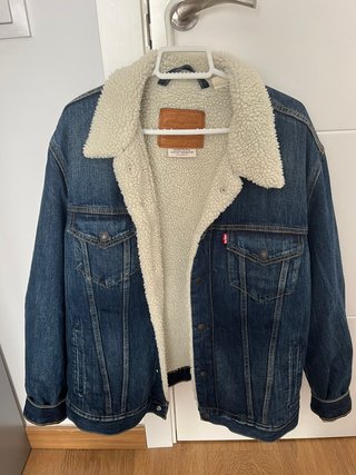 Chaqueta Levi's vaquera borrego (talla L)