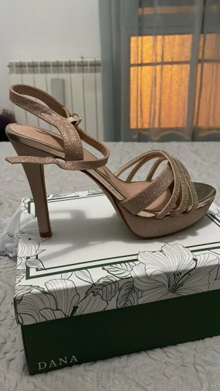 Zapatos de fiesta DANA dorados y rosas
