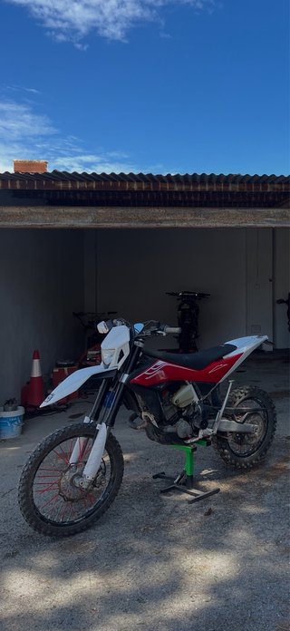 Husqvarna TE 450 2011 Enduro/Motocross