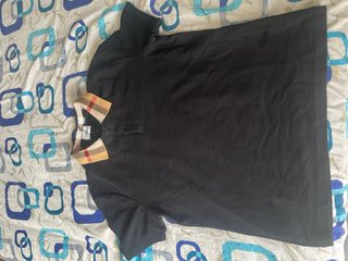 Polo Burberry Negro