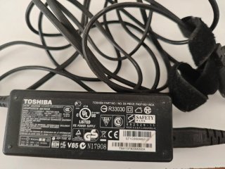 Cargador Toshiba PA3715U-1ACA 19V 3.95A