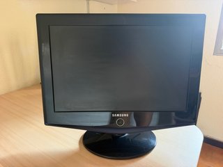 Tv/Monitor PC Samsung LCD LE19R71B de 19 pulgadas