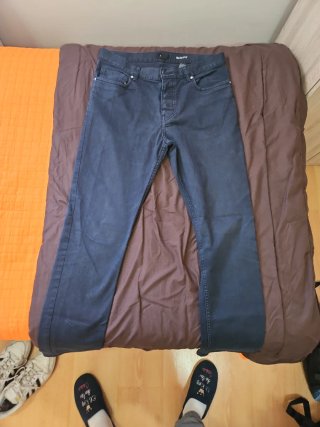 Pantalón Vaquero Negro H&M Talla 40