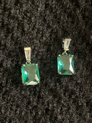 Pendientes Chapados en Oro Blanco