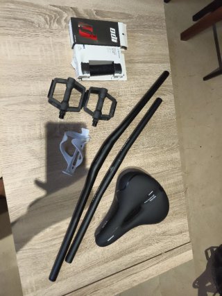Accesorios Bicicleta: Pedales, Manillar, Sillín