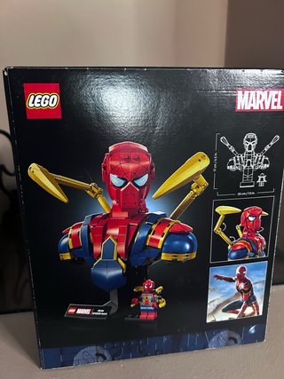 LEGO Marvel Iron Spider-Man Bust