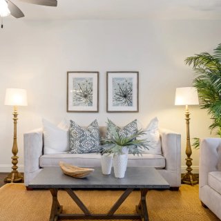 Montaje de muebles y decoración.