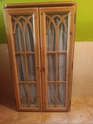 Guardaroba in Legno con Porte in Vetro