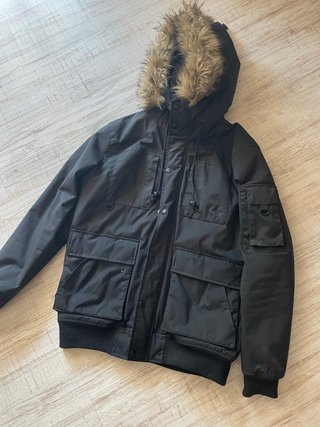 Chaqueton negro de pelos