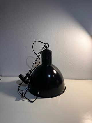 Lámpara de techo negra