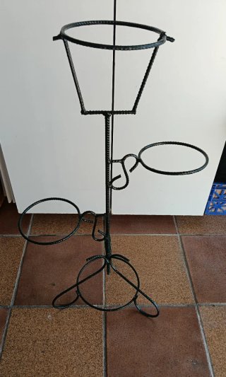 Macetero de Forja de 3 Niveles