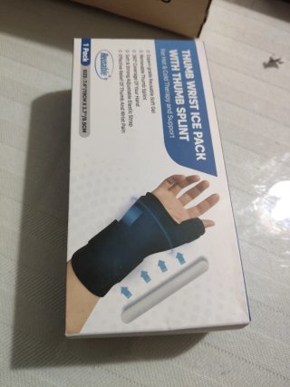 Muñequera con Férula y Gel Frío/Calor Hilph