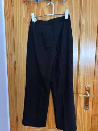 Pantalón Negro Nuevo con Etiquetas