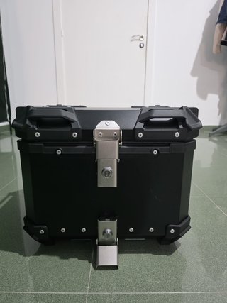 Baúl Aluminio 45L + Soporte Específico y Anclaje