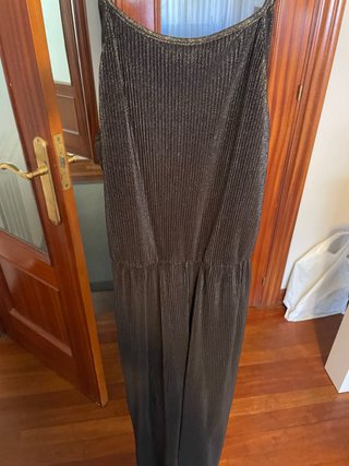 Mono Mango Negro Plisado