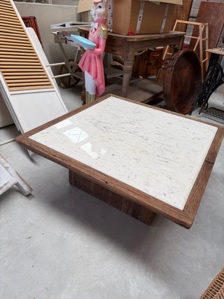 Mesa de centro mármol y madera