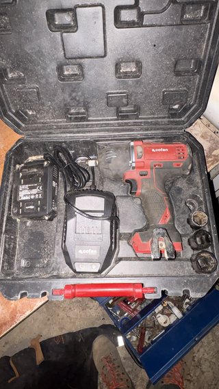 Pistola de Impacto Cofan con Maletín