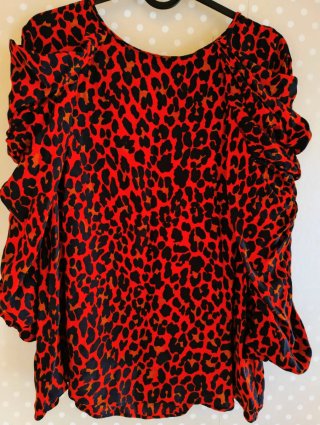 Blusa Estampada Animal Print Roja