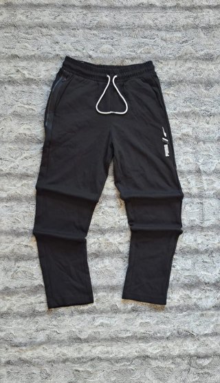 Pantalones deportivos Puma negros