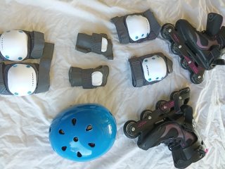 Set de Patines Oxelo con Protecciones y Casco