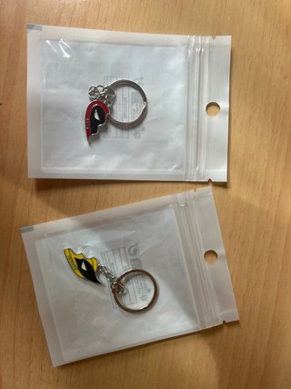 Set de 2 Llaveros Deadpool y Lobezno