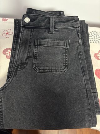 Vaqueros de mujer color negro lavado, talla 34