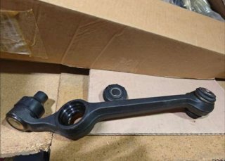 Brazo de suspensión izquierdo Ford Escort Mk4