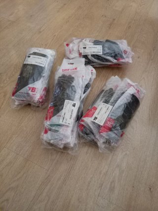Lote de 39 pares de guantes talles 7, 8 y 9