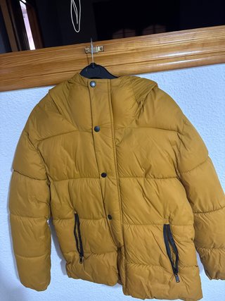 Abrigo acolchado niño amarillo
