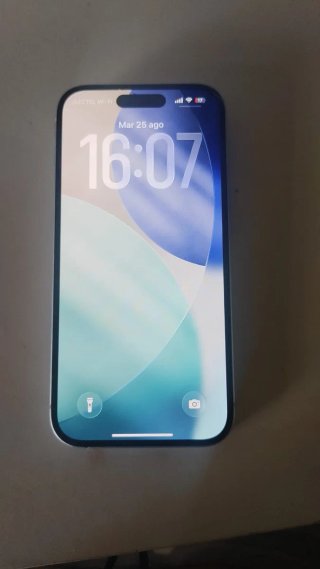 iPhone 15 Apple