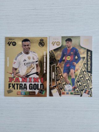 Cromos Panini Extra Gold y Momentum 25/26