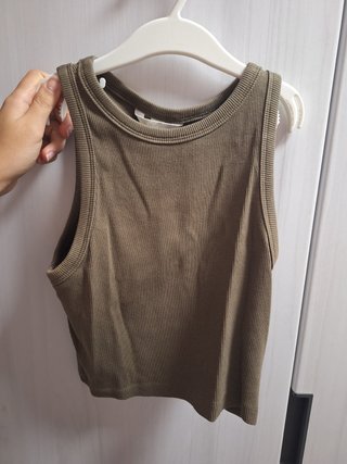 Top H&M Verde Caqui Talla S