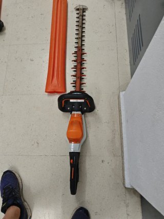 Cortasetos a batería profesional Stihl