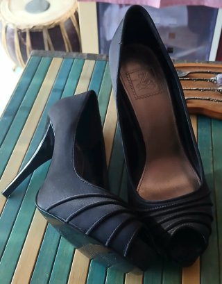 Zapatos Stilettos/Peep Toe Zara Basic Collection