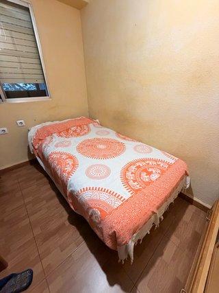 Cama 105x190 con somier metálico y colchón
