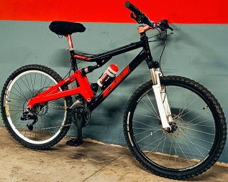 BICICLETA DE ADULTO MARCÁ BH DE DOBLE SUSPENSIÓN