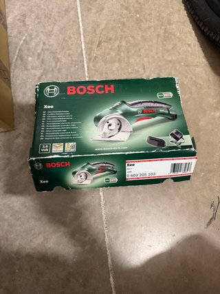 Caladora Inalámbrica Bosch Xeo