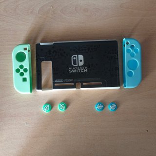 Cover Nintendo Switch Animal Crossing + Grips