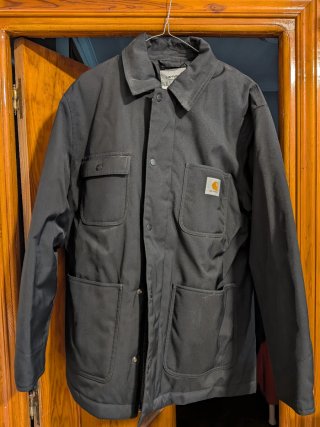 Abrigo Carhartt M como nuevo